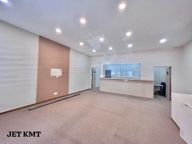 Bandar Baru Klang Ground Floor Shoplot Partially Furnished For Rent 1