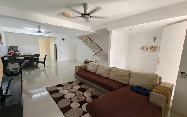 Hillpark Residence, Alma G/Guarded 2-Storey Terrace House! 1