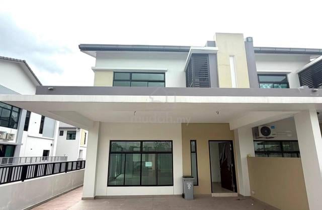 [5 Mins Tol Nilai] Full Loan|4 Bilik Rumah 2-Tingkat Guarded Gated 1