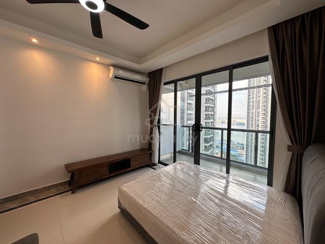 R&F Big Balcony room (high floor & new) for rent - 5 mins walk to CIQ 4