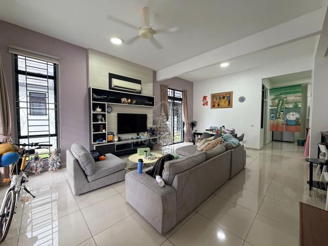 Garden Villas Bukit indah 2 storey cluster house For Rent 1