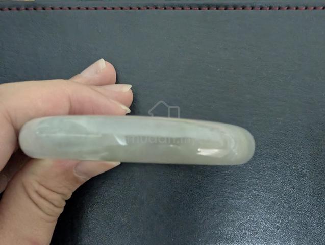 Myanmar Jade Bangle - photo 3 of 3