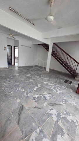 Taman Sri Andalas Klang Double Storey For Sale Facing Open Refurbished 1