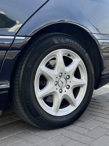 2002 Mercedes Benz S320L 34k km 1Owner Local C&C - 5