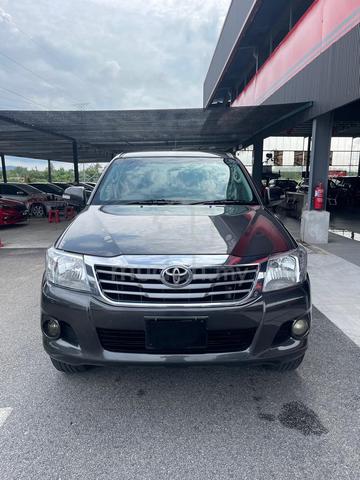 2011 Toyota HILUX 2.5 G (A) GOOD CONDITION - 2