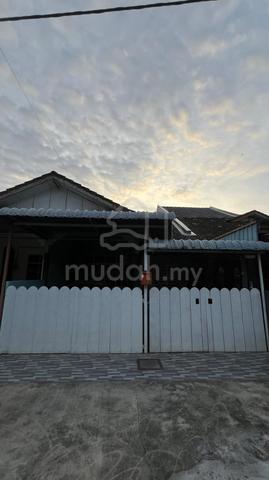 Rumah Cantik di Kangar Teres Setingkat Taman Seri Bakau Perlis! 1