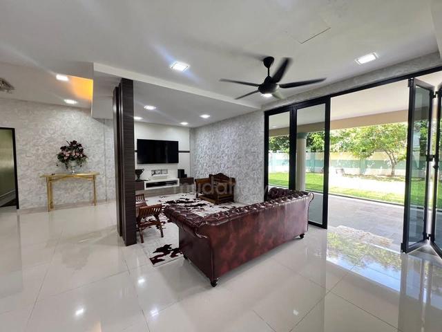 Setia Indah Double Storey Terrace Corner Renovated Extended Good Cond 3