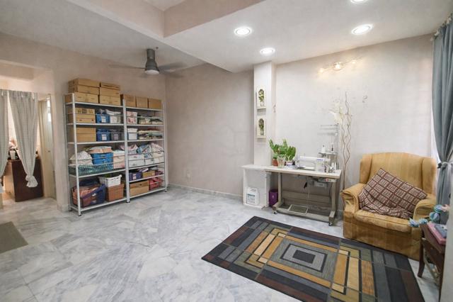 [NEAR FIELD + COURTYARD COVERED] Putra Bahagia, Putra Heights 1