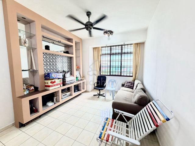 Indah Court Apartment (Bukit Indah) 1