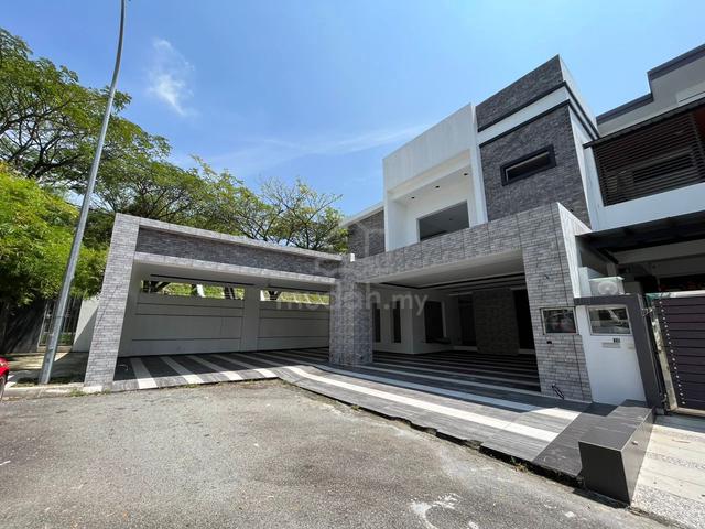 Tun Aminah Promenade end corner lot house near Sutera tasek mall 1