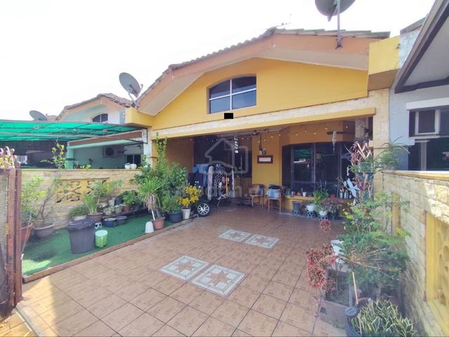 TAMAN SRI SAUJANA RENOVATED SINGLE STOREY TERRACE - For Sale 1