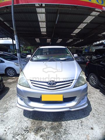 2010 Toyota INNOVA 2.0 E FACELIFT (A) - 2
