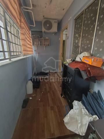 Flat Taman Rinting 1