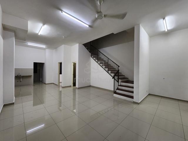 Setia Utama 2, Setia Alam 3 Storey House For Sale 1