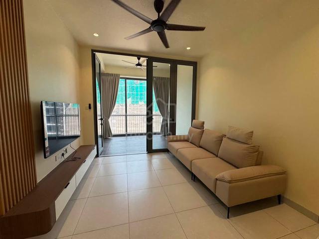 Renna Residence @ The NorthBank 1