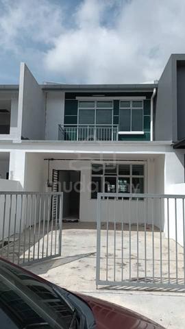2-storey -terraced pulai mutiara taman pulai mutiara near to TUAS 1