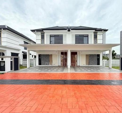 Hilltop 2 Storey Semi D Seremban 2 | 40x80 5R5B Gated Guarded 1