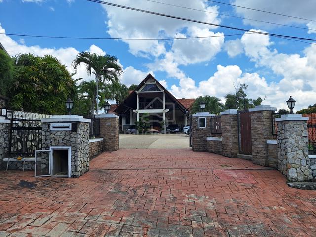 JB Straits View Bungalow House, Fully Renovation, Near Rumah VIP Johor 1