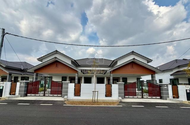 Semi-D Bandar Muar 1