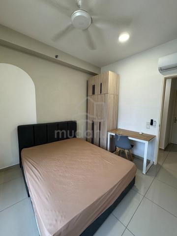 Fully Furnished Queen Bedroom for Rent at D’Erica Residences 1