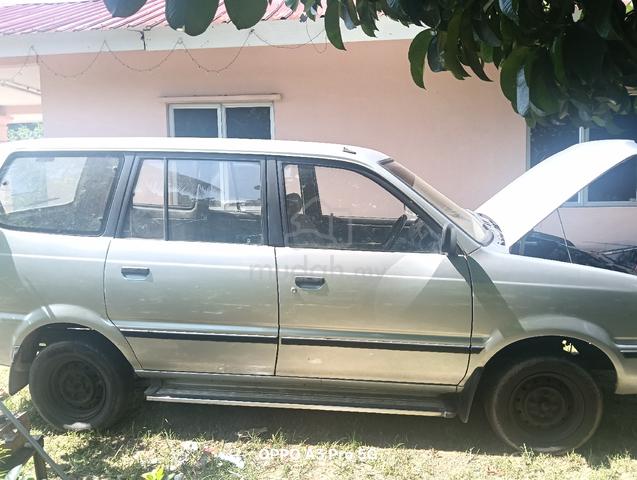 2000 Toyota UNSER 1.8 GLI (M) - 3