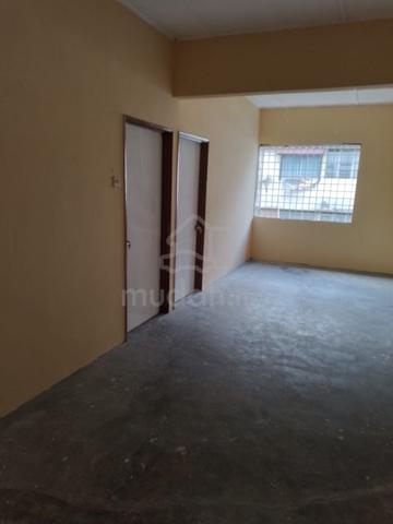 Flat Taman Desa Cheras (Blok 1 3 5 7) 1