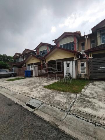 Dillenia Double Storey | Luas | Sesuai Untuk Keluarga 1