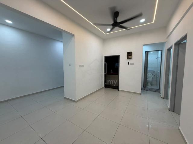 Flat Taman Perling 1