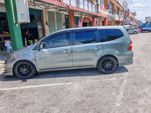 2009 Nissan GRAND LIVINA 1.8 CLASSIC/COMFORT (A) - 5