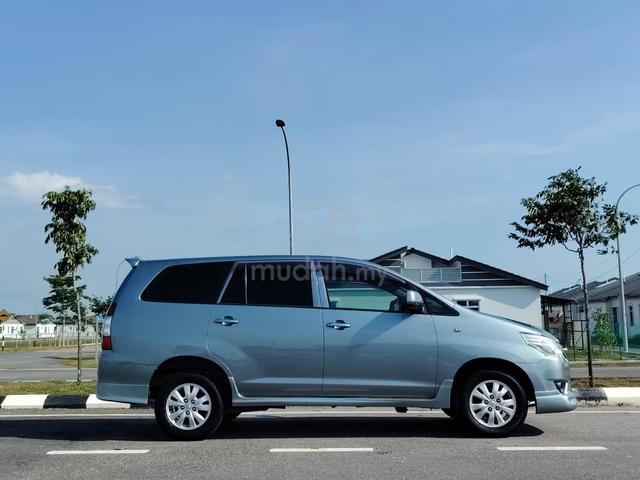 2012 Toyota INNOVA 2.0 E (A) - 2