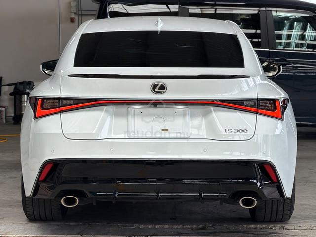 2023 Lexus IS300 2.0 F-SPORT (A) - 5
