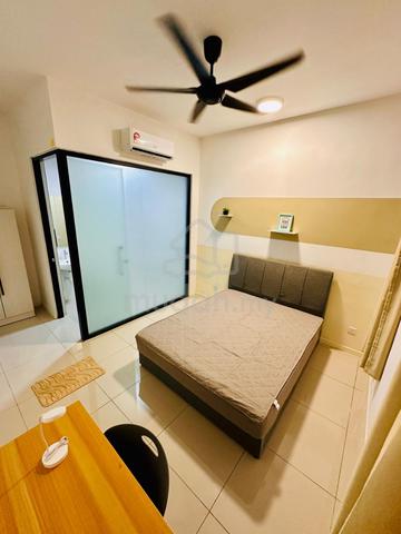 Nadayu 801, Shah Alam (Fully Furnished Room with bathroom ang WiFi) 1