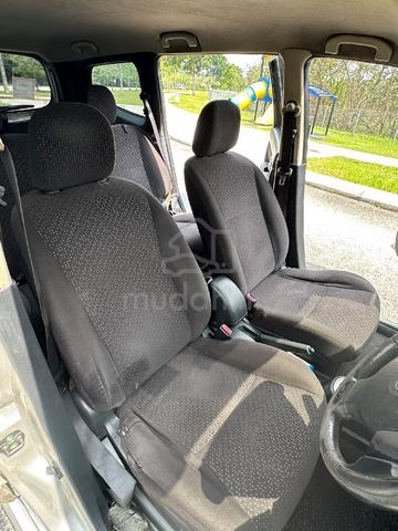 2012 Nissan GRAND LIVINA 1.8 IMPUL (A) - 5