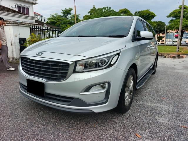 CASHBACK 11 SEATER 2020 Kia GRAND CARNIVAL 2.2 - 2