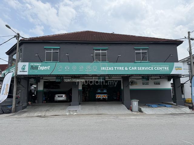 Corner Shop Lot and Business 1