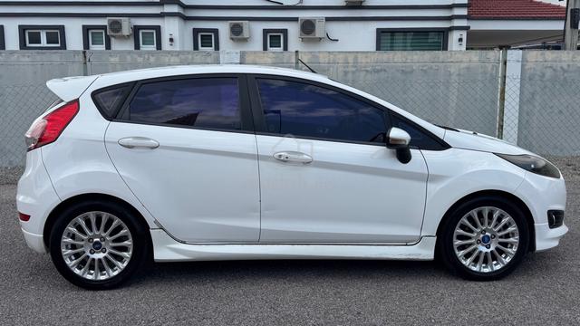 2013 Ford FIESTA 1.5 SPORT (A) - 2