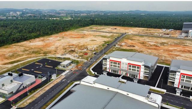 .š„ 2.5 acres SURIA INDUSTRIAL PARK SEPANG land kota warisan near KLIA 1