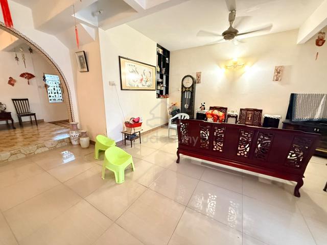 HOT AREA! FREEHOLD Double Storey Terrace Kampung Lapan Kota Laksamana 1