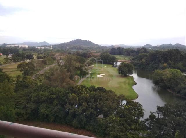 A'Famosa Villa Beverly Hills 3