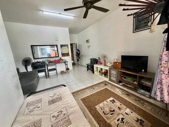 Larkin Idaman Apartment 1