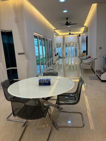 villa manja semi d house for Sales 1