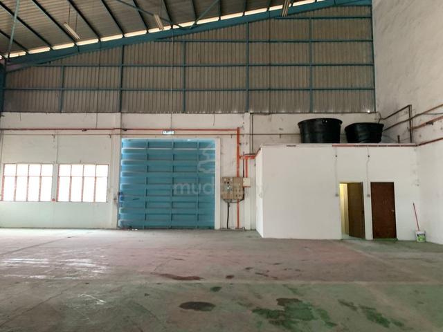 2 Storey Factory Warehouse Kawasan Perindustrian Tekali Hulu Langat Se 1