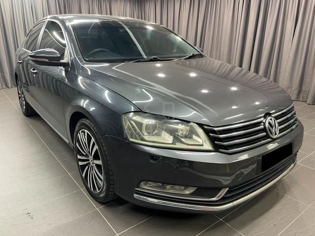 2011 Volkswagen Passat 1.8 TSI (A) Sedan - 1