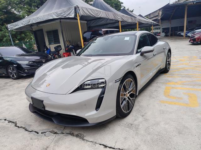 2024 Porsche Taycan Sedan 1,000km Grade 6A Japan - 2