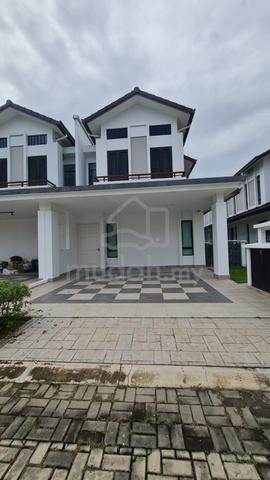 Below Market Price Full Loan Cash Back 2sty Semi-D House Eco Majestic 1
