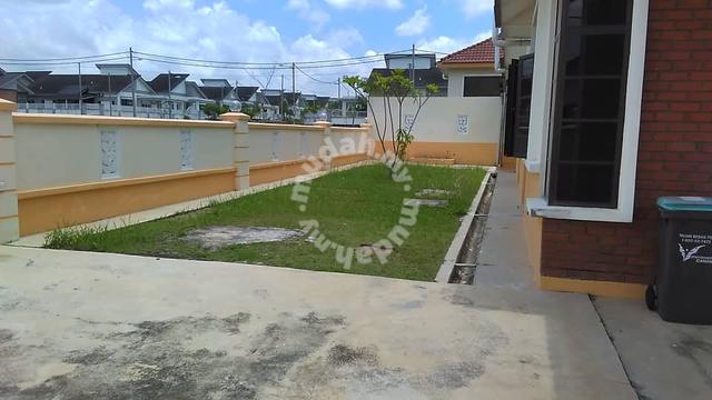 Rumah Untuk DiJual Ambangan Heights Zon Kenanga English Country 