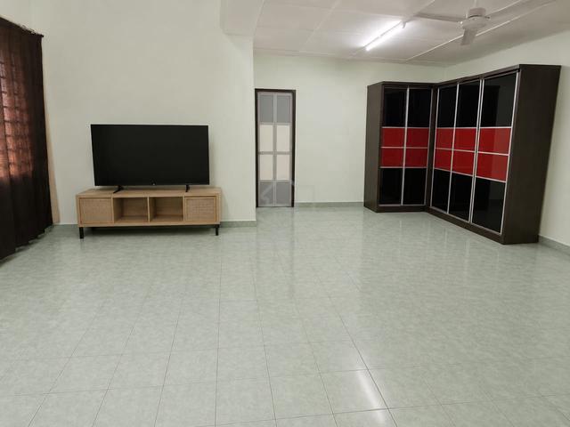 2.5 Storey Terrace @ Taman Taynton View, Cheras, Freehold, Super Cheap 1
