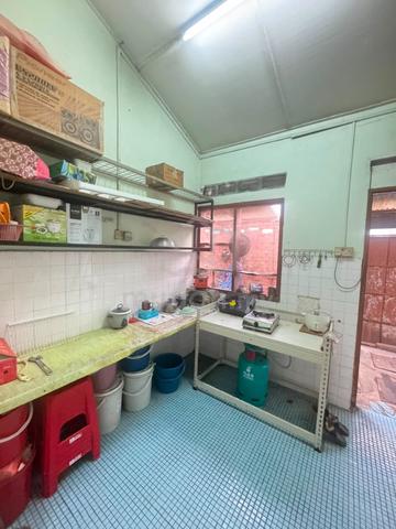 Full Loan + Cash Out Unit at Taman Handal @ Senai 1