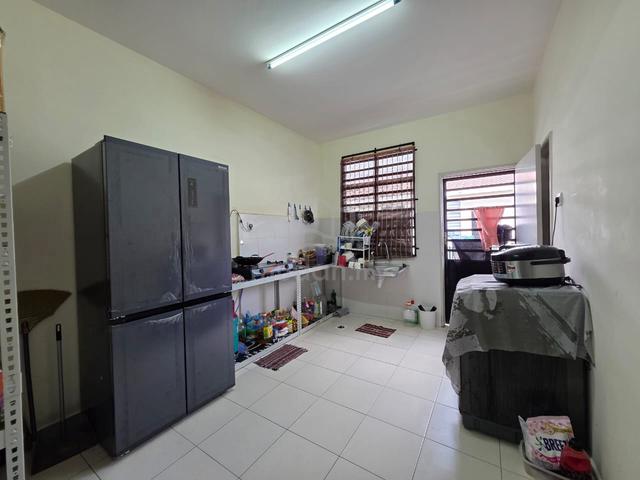 Teres Setingkat Taman Inderapura Jaya, Kuantan 1