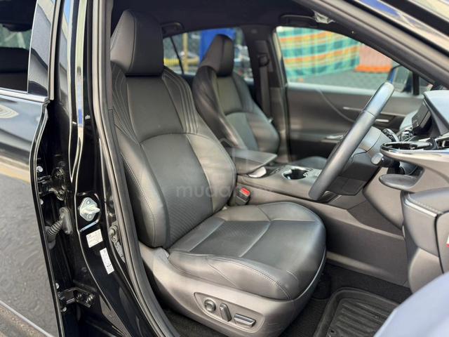 2021 Toyota HARRIER 2.0 Z LEATHER Original BODYKIT - 3